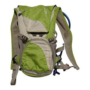 CamelBak Slim Minimalist Hydration Pack Green With Reservoir Bladder Backpack